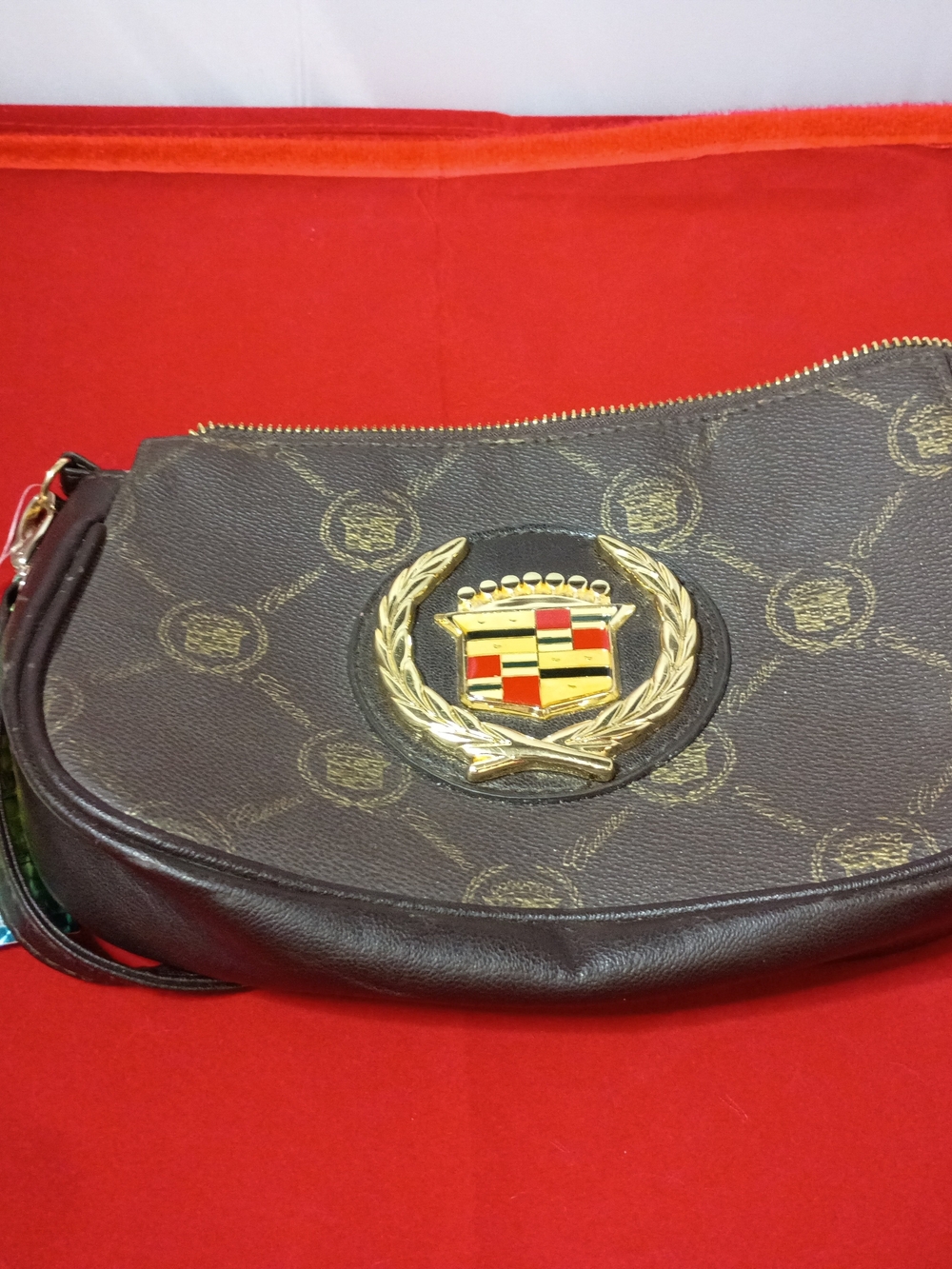 Ashley M Cadillac GM Purse - Picture 3 of 11